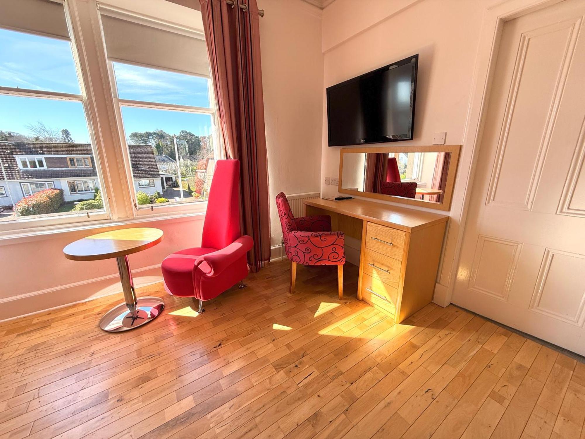 The Clubhouse Hotell Nairn Eksteriør bilde