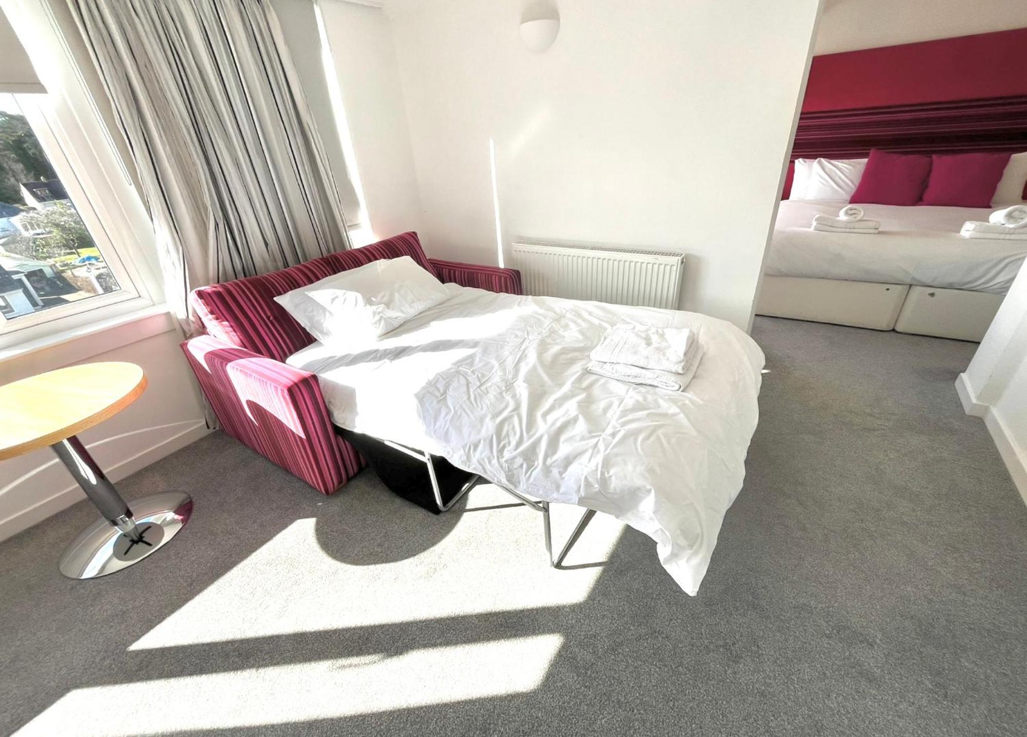 The Clubhouse Hotell Nairn Eksteriør bilde