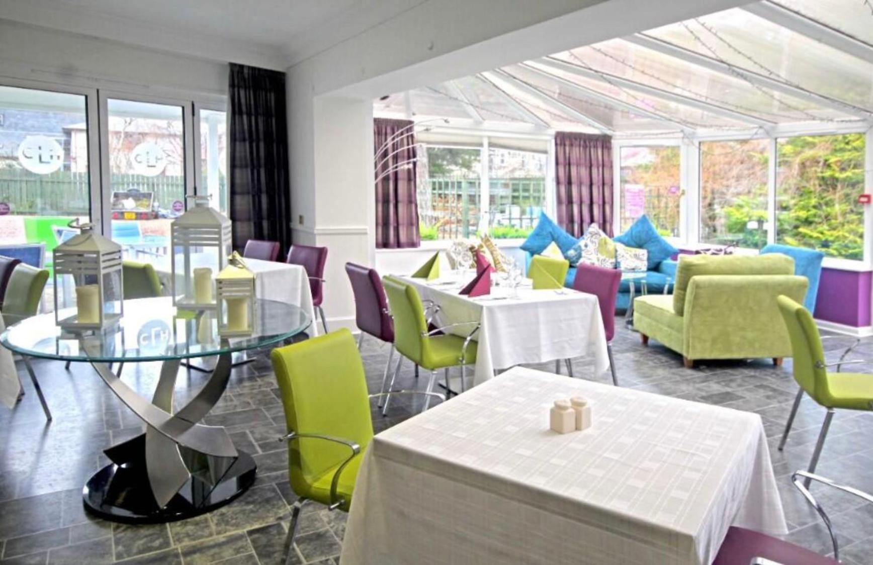 The Clubhouse Hotell Nairn Eksteriør bilde